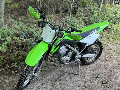 EUC, serviced regular, runs like a champ. Price is firm. No issues. Not looking to trade.