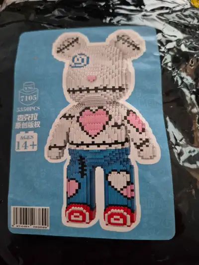 Original teddyblocks. I ordered 4 of the same time. I have 3 of the same design. I dont recommend th...