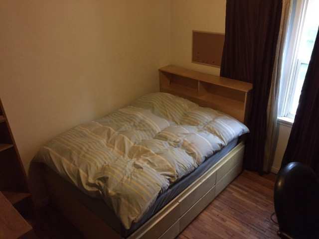 Roommate wanted. WALK to U of A hospital! NEXT to LRT station. in Room Rentals & Roommates in Edmonton