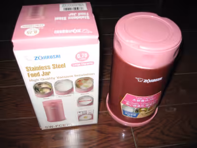 Brand: Zojirushi Design: High quality Vacuum Insulation Features: BPA FreeVacuum SealSpill-Proof Col...