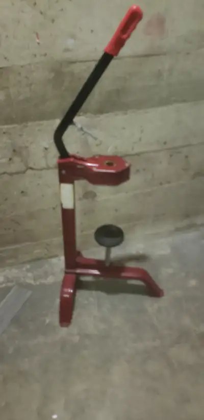 Wine equipment, 4 carboys, 2 fermenting buckets read description, View more