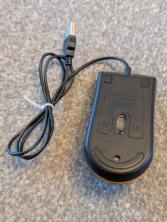 Corded optical computer mouse65561388796033121