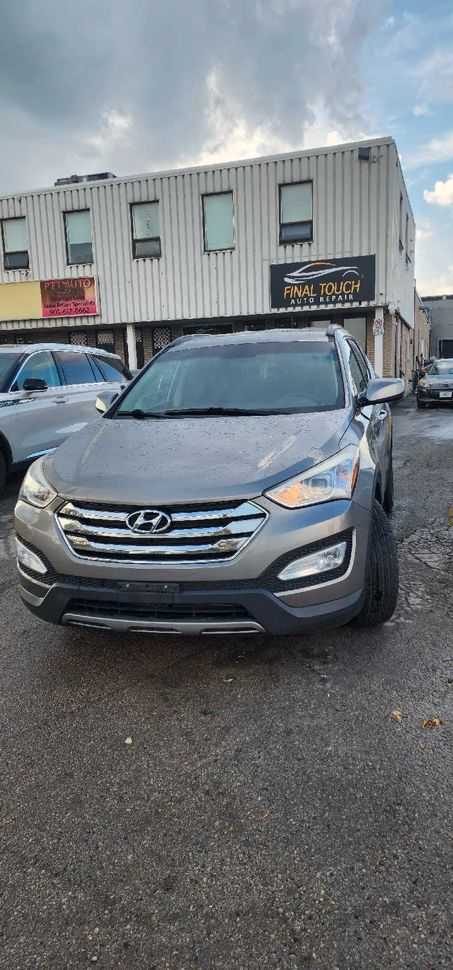 Hundai santafe  2014 sport  in Cars & Trucks in Oakville / Halton Region