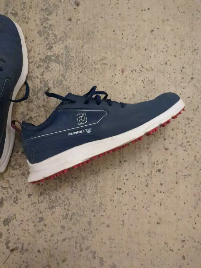 Footjoy Golf Shoes, size 7 in Golf in Ottawa - Image 3