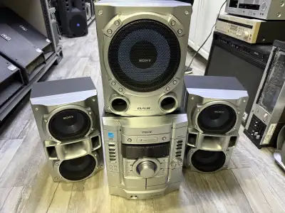 Sony HCD-GX470 HI FI Component system, View more