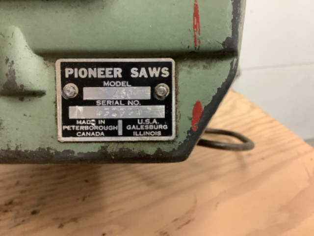 Vintage chainsaw in Power Tools in Markham / York Region - Image 4
