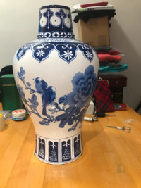 Blue and White Porcelain Vase,Chinese Jindezhen Glaze Ceramic Va
