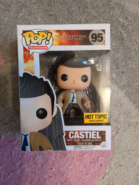 Funko Pop Supernatural Castiel With Wings HOT TOPIC EXCLUSIVE