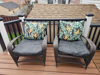 Resin patio furniture 4 seater& table 