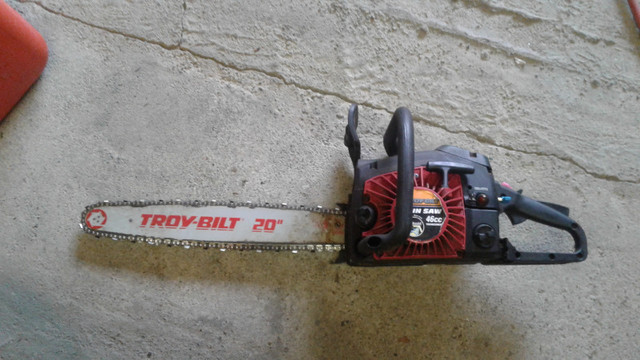 TROY-BILT CAIN SAW 46CC in Power Tools in Whitehorse