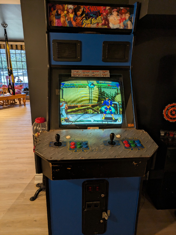 Street Fighter Arcade Game in Other in Ottawa