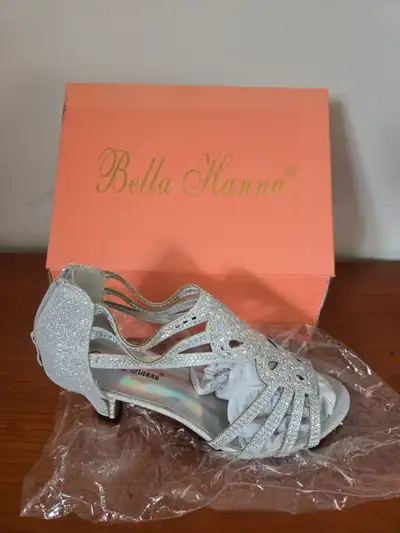 Women's Shoes, View more