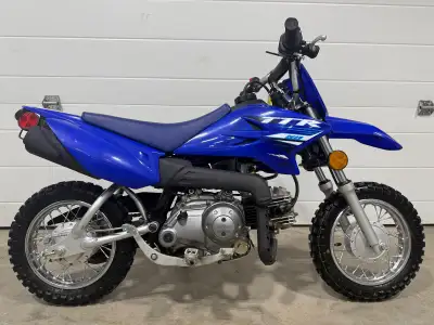 2025 Yamaha TTR-50 driven for summer only very low hours asking 2850obo text 1 306 621 2813 if inter...