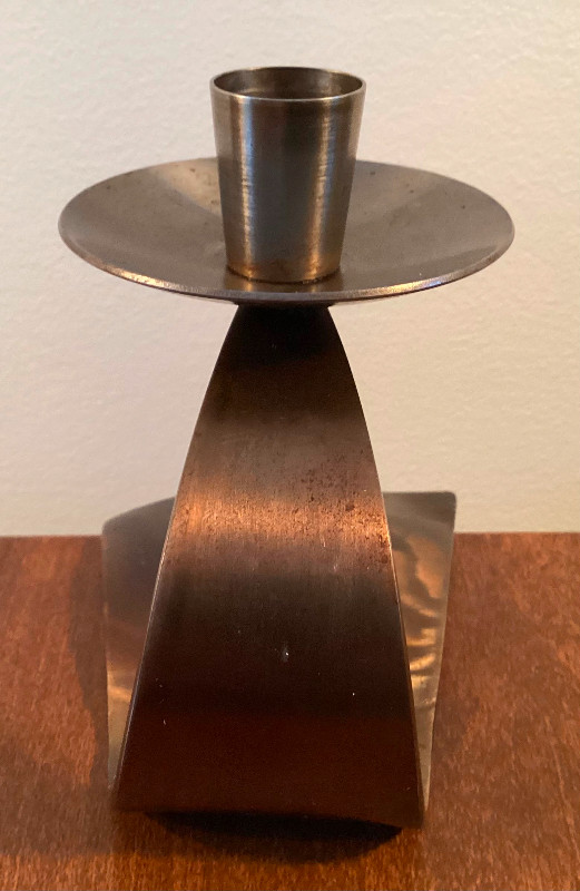 1970s "FERART ARTISAN" Sculptural Modernist Metal Candle Holder in Arts & Collectibles in West Island - Image 4