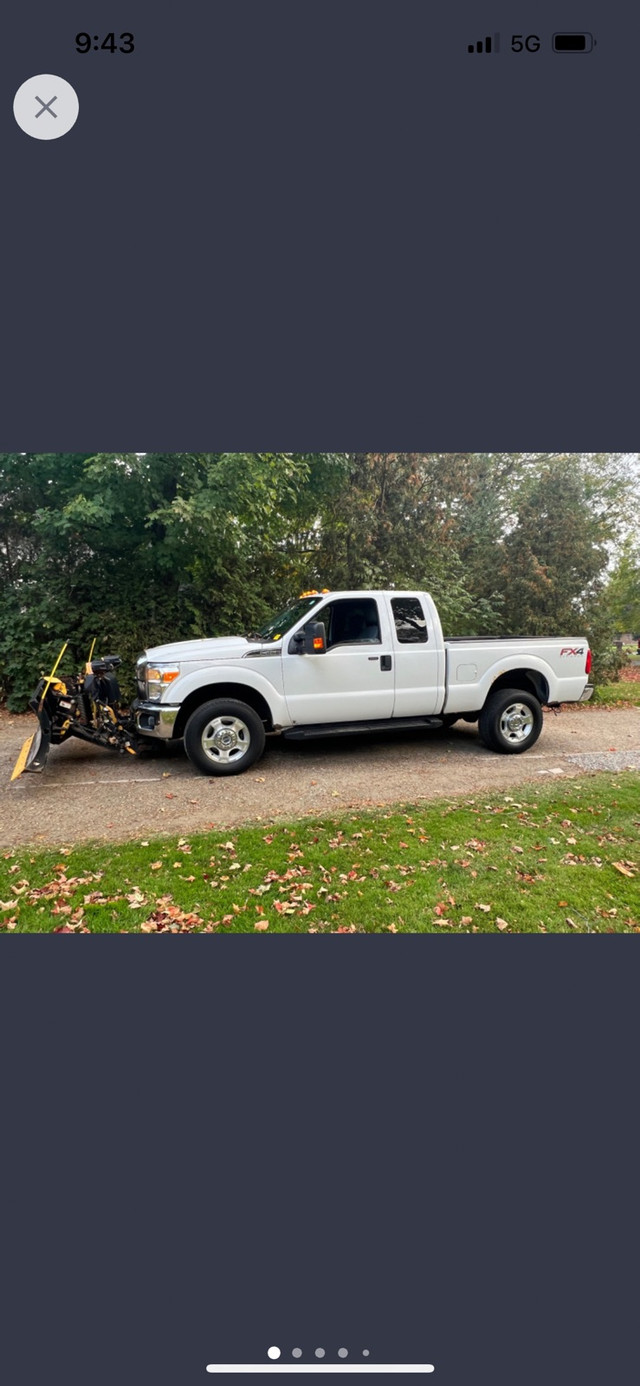 Reduced - 2016 f250 xlt with 2 working plows  in Cars & Trucks in Oakville / Halton Region - Image 2