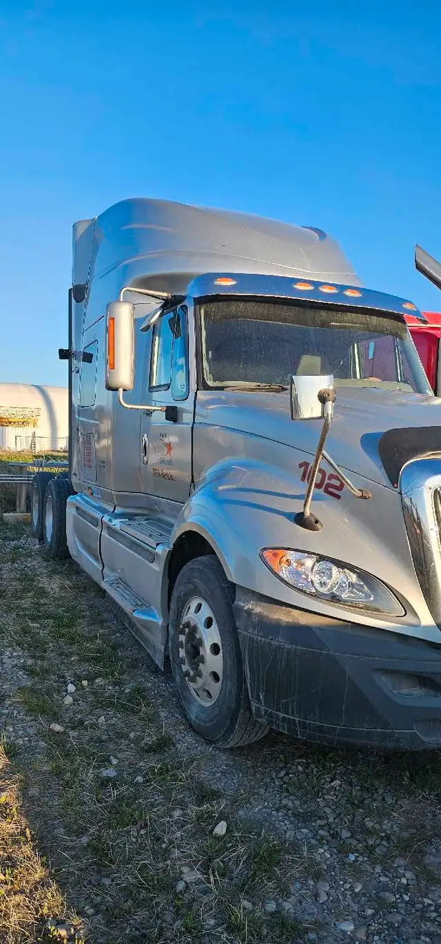 Truck Driver in Drivers & Security in Calgary - Image 4