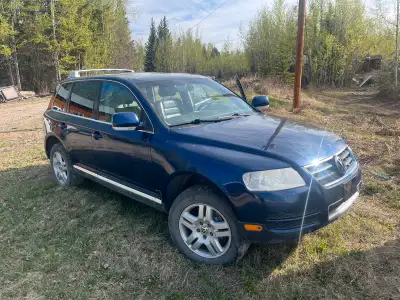 Fully loaded 2005 VW Toureg V8 Love this vehicle, rides nice. Tons of power. Runs great and sounds g...
