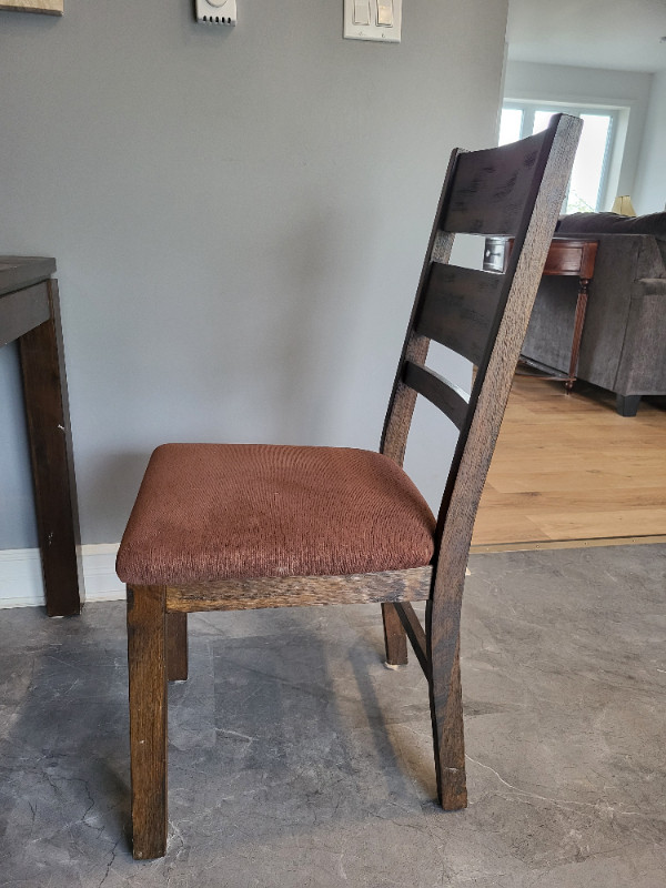 Kitchen table set in Dining Tables & Sets in New Glasgow - Image 4