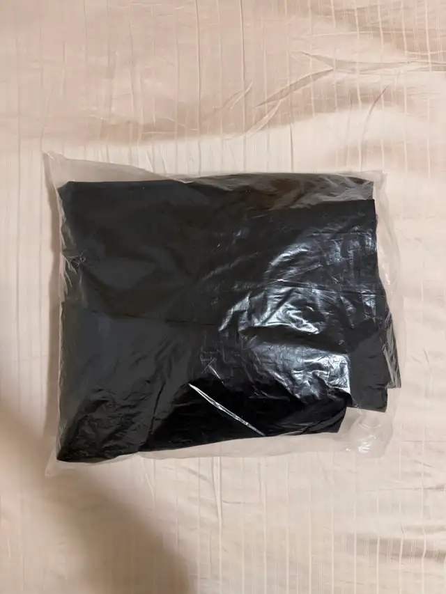 BRAND NEW Men's Patagonia Tres 3-in-1 Parka in Black (Size S) in Men's in City of Toronto - Image 6