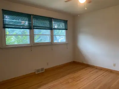 6 bedroom 2 bath southside Home
