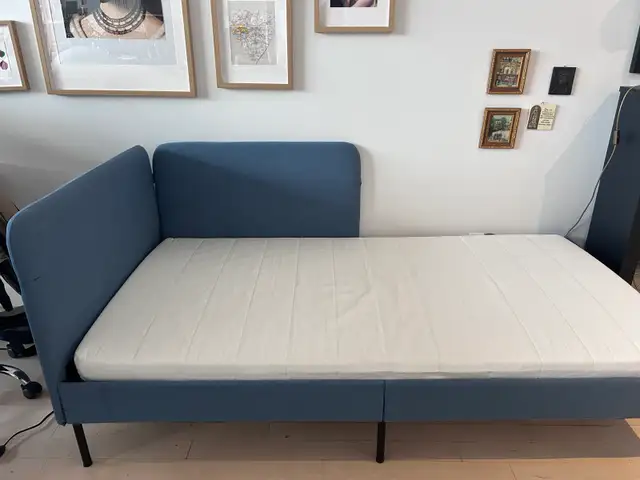 lit simple IKEA  in Beds & Mattresses in City of Montréal - Image 8