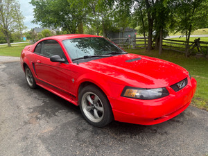 2000 Ford Mustang