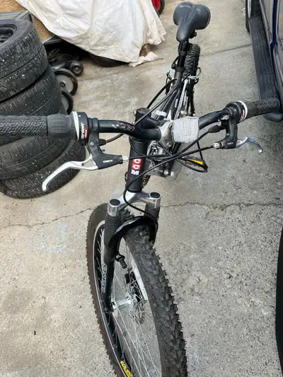 Adult size mountain bike in new condition tires and chain replaced Lightweight frame 21 speed was ch...