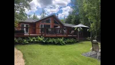 Waterfront cottage available for weekly rental
