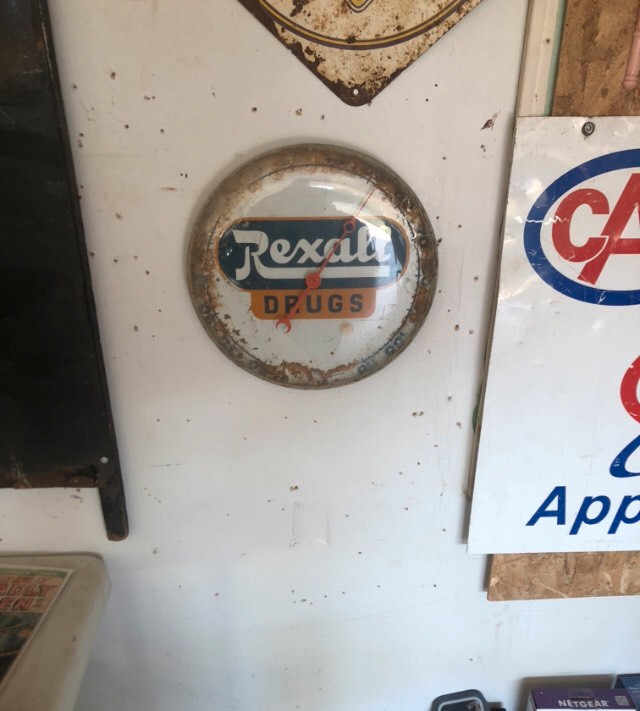 Original Advertising Signs / Oil Cans  in Arts & Collectibles in Cape Breton