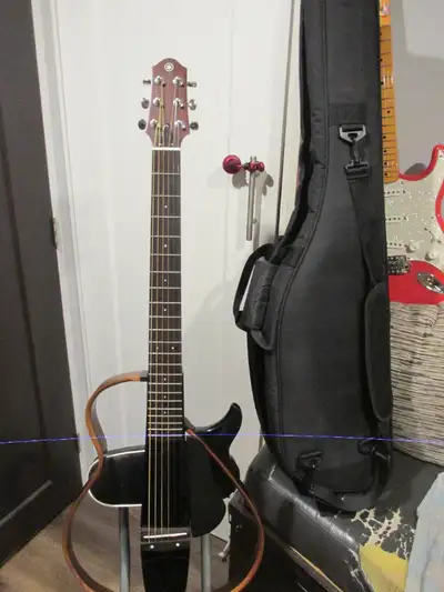Selling my Yamaha Silent guitar. Purchased a few years ago. Great guitar for multiple purposes: Play...