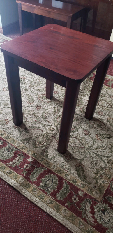 Solid Wood Small Table in Other Tables in Cole Harbour - Image 2