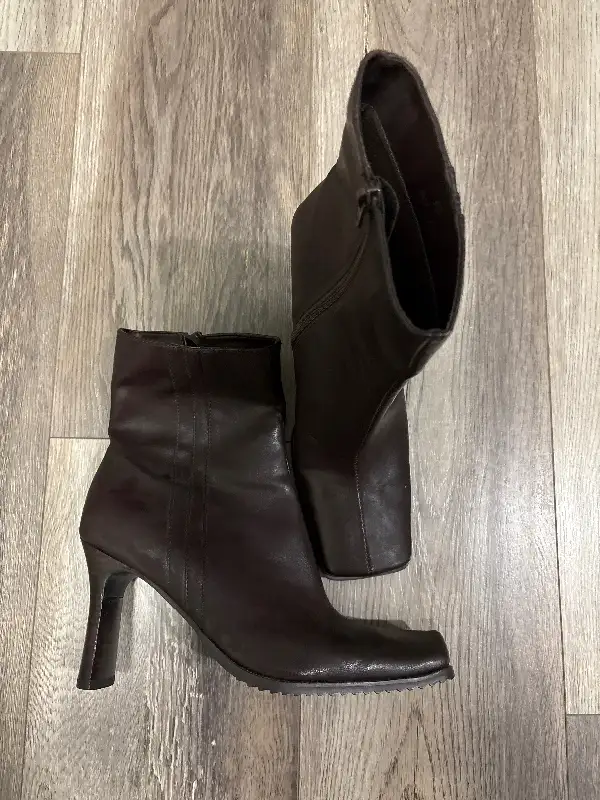 Aldo Women’s Dress Boots in Women's - Shoes in Calgary - Image 4