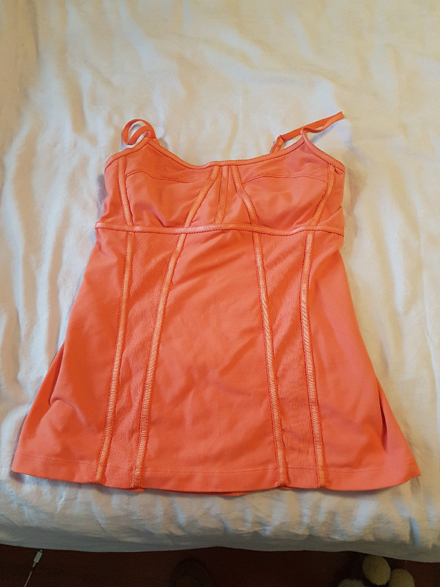 Lululemon Bundle size 8 in Women's - Tops & Outerwear in Oakville / Halton Region - Image 3