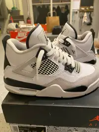 Air Jordan 4 Retro Shoes 3.5