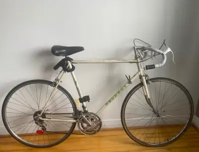 Road Bike Peugeot Super Sport, 12-speed gear, Frame size L, View more
