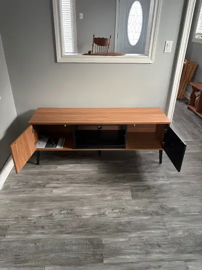 Sauder Credenza Vintage, View more