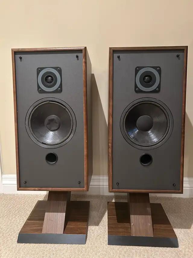 PSB Speakers with stands in Speakers in Markham / York Region - Image 3