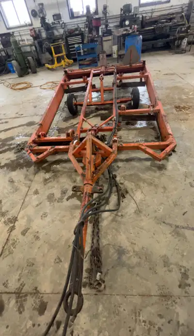 7x10 groomer, hydraulic lift and lower (front and rear) works great not needed. Open to offers or tr...