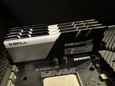 G.SKILL Trident Z Neo (For AMD Ryzen) Series 32GB (2 x 16GB) 288-Pin RGB PC RAM DDR4 3600 (PC4 28800...