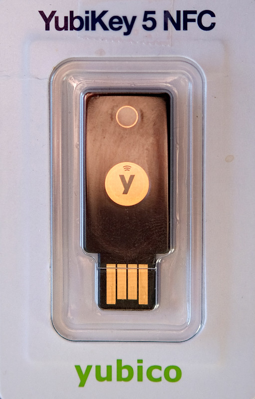 YubiKey 5 NFC utilisée une fois dans Autre  à Ville de Montréal