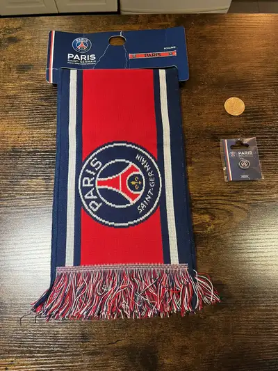 World Football/Soccer Scarves - PSG/Real Madrid/Ajax/FC Porto, View more