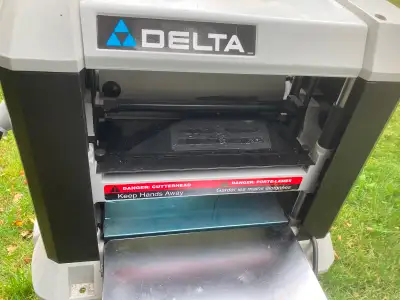 Delta 13 inch wood planer, View more