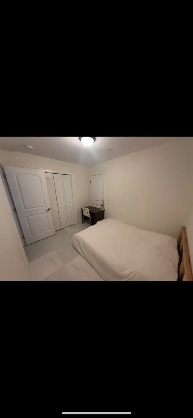Room available for Rent63436972221571121