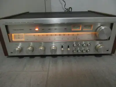 Realistic  STA -2000 Old School  Stereo Receiver  75WPC, View more