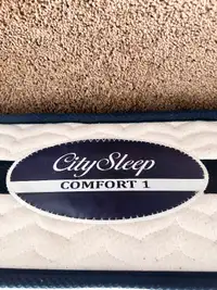 Selling Queen size mattress