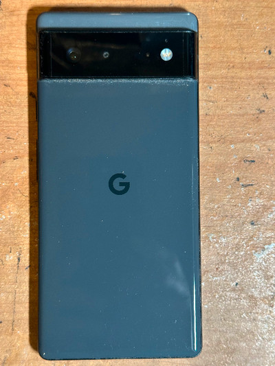 Offering Google Pixel 6 - 128 GB, Stormy Black, Unlocked