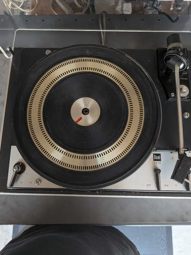 Wanted old Dual Turntables  in Stereo Systems & Home Theatre in City of Toronto - Image 7