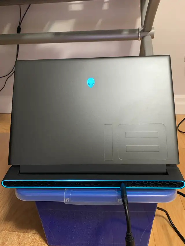 For Sale Alienware M18 R1, 18 Inch Laptop in Laptops in Belleville - Image 3