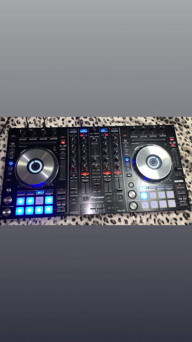 Dj Proffessional kit set dans Équipement pour DJ et sonorisation  à Laval/Rive Nord