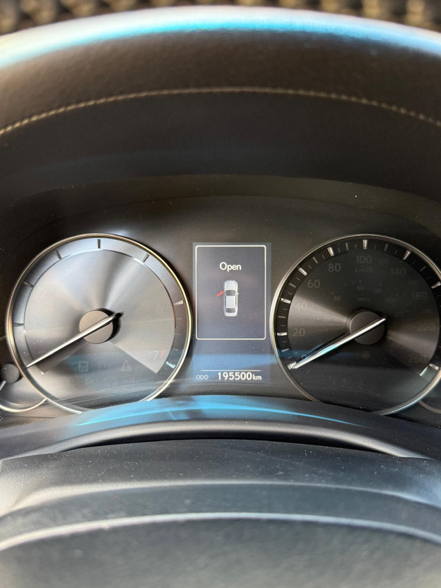 Lexus GS 350 in Cars & Trucks in Brantford - Image 2